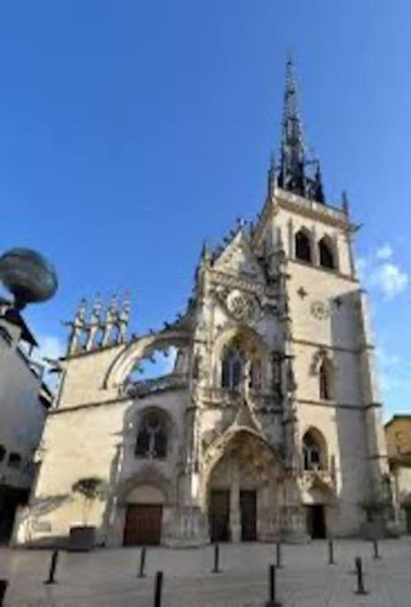 De Ville En Vignes Villefranche-sur-Saône المظهر الخارجي الصورة